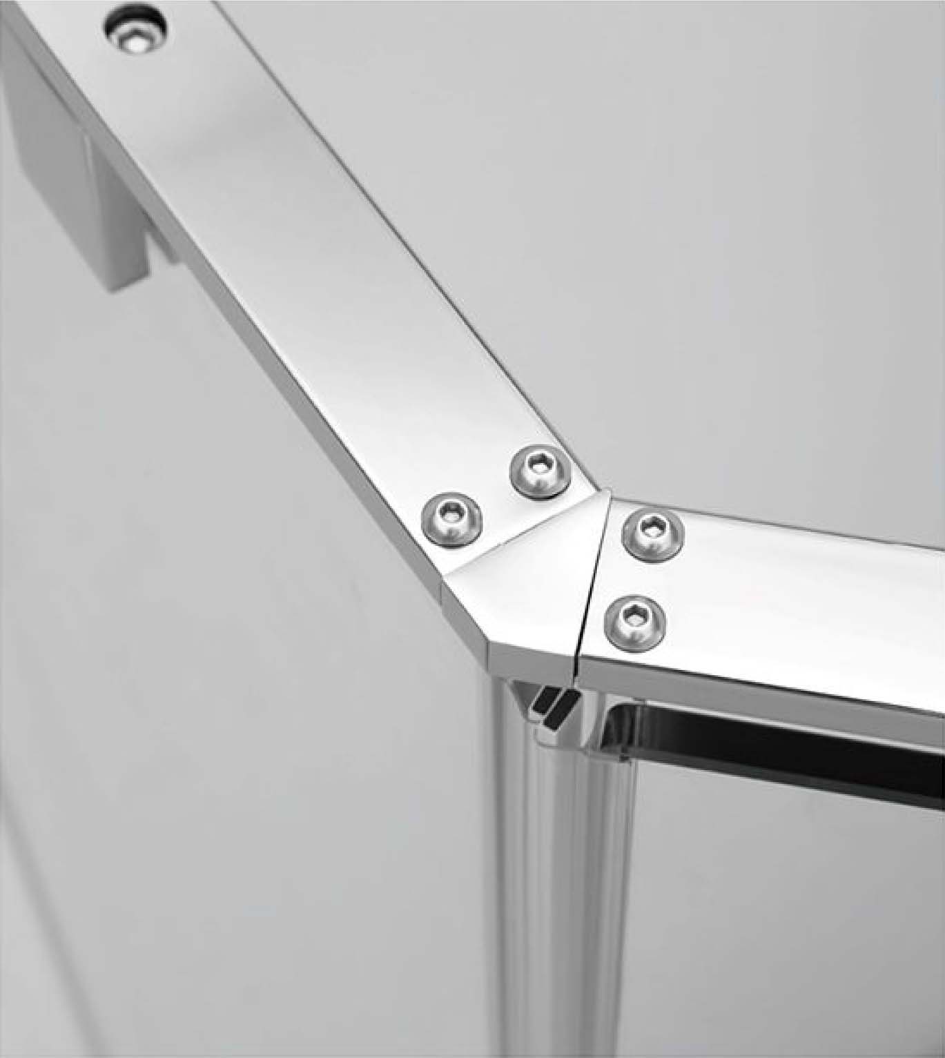 sliding glass <a href=https://www.hikinglass.com/Shower-Door.html target='_blank'>shower door manufacturer</a>