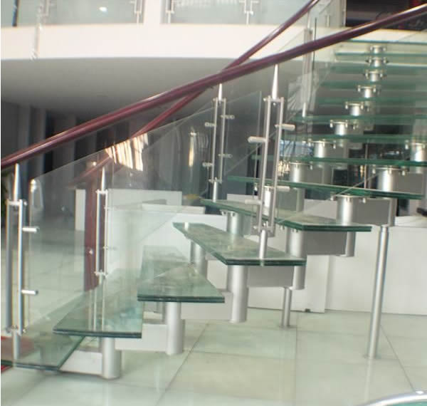 heat strengthened glass stair