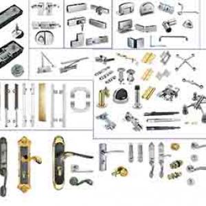Душевая дверь выходит за рамки очевидной функции обеспечения приватности