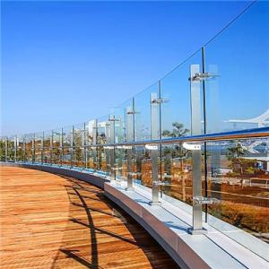 безрамные системы балюстрад из закаленного стекла