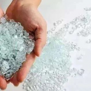 Отличие от закаленного прозрачного закаленного стекла